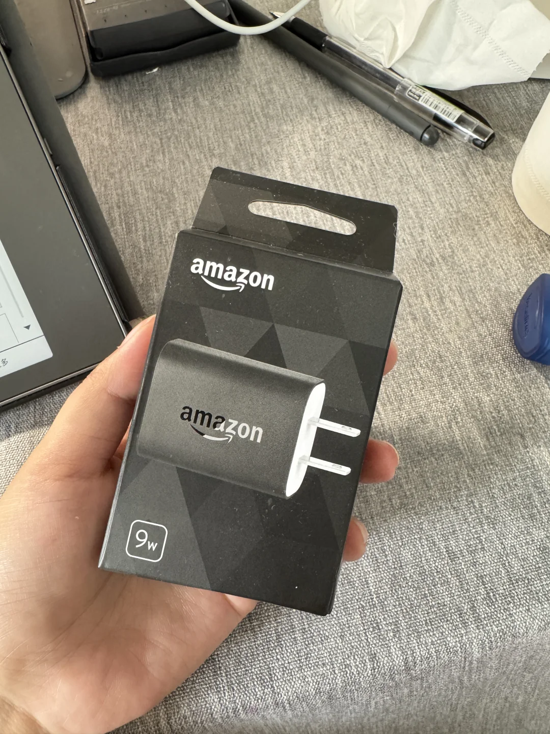 终于到了，➗亚马逊Kindle充电器5w插头原装