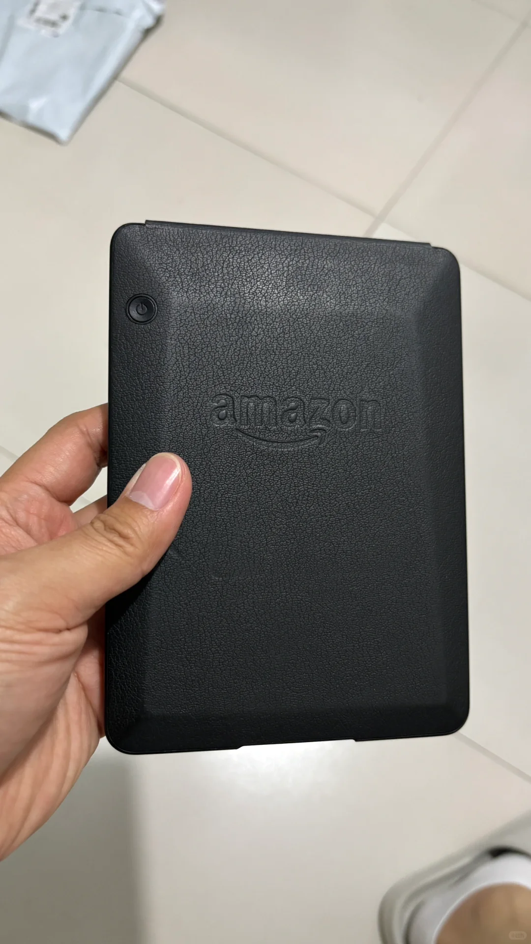 Kindle voyage真的是一代神机啊，颜值太高