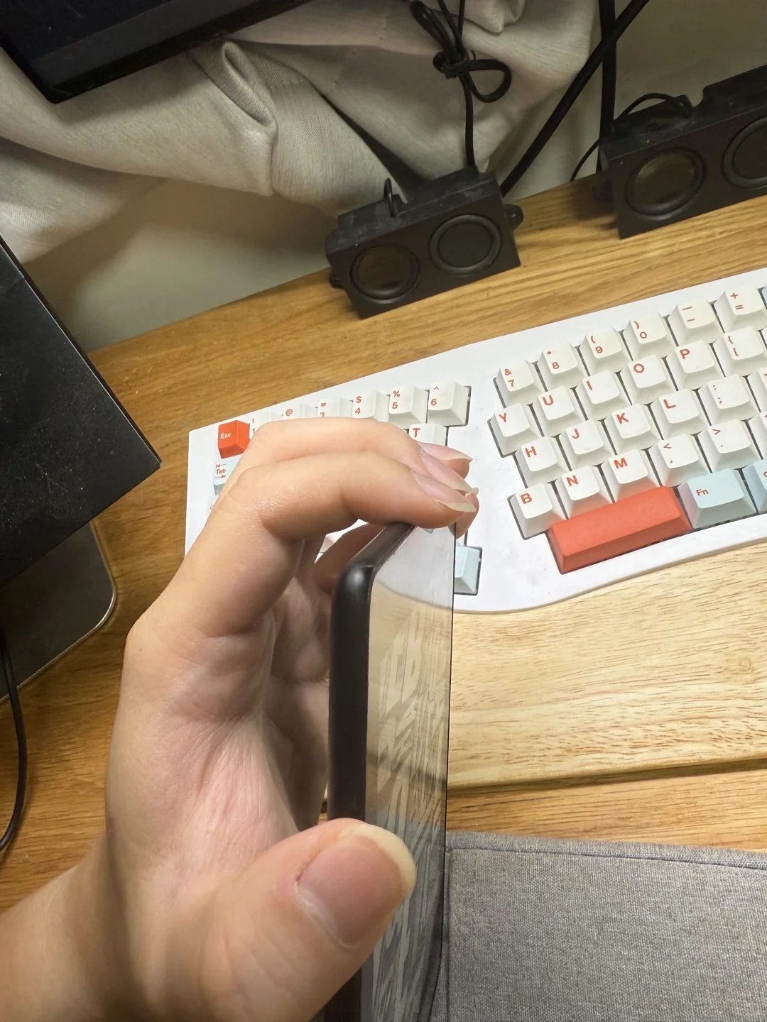 ➗一个kindle kpw4（出了，感谢小红书，真的快）