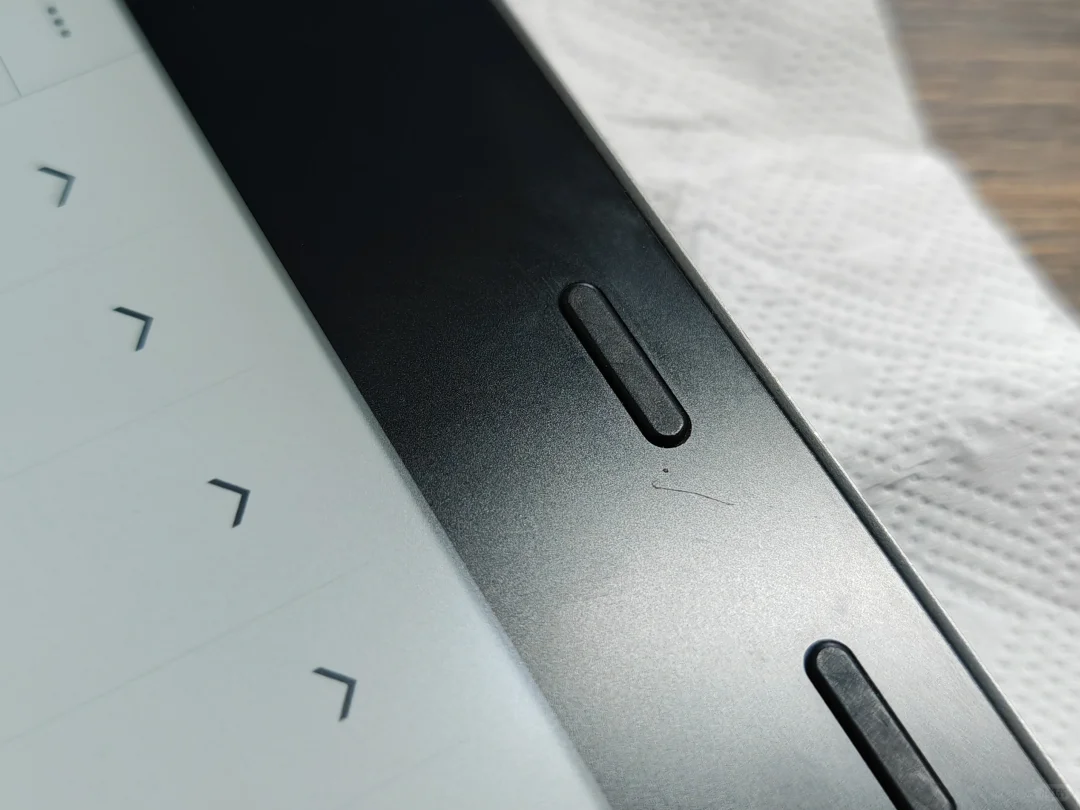 558包邮ko2 32gKindle 多处划痕多处磕碰！