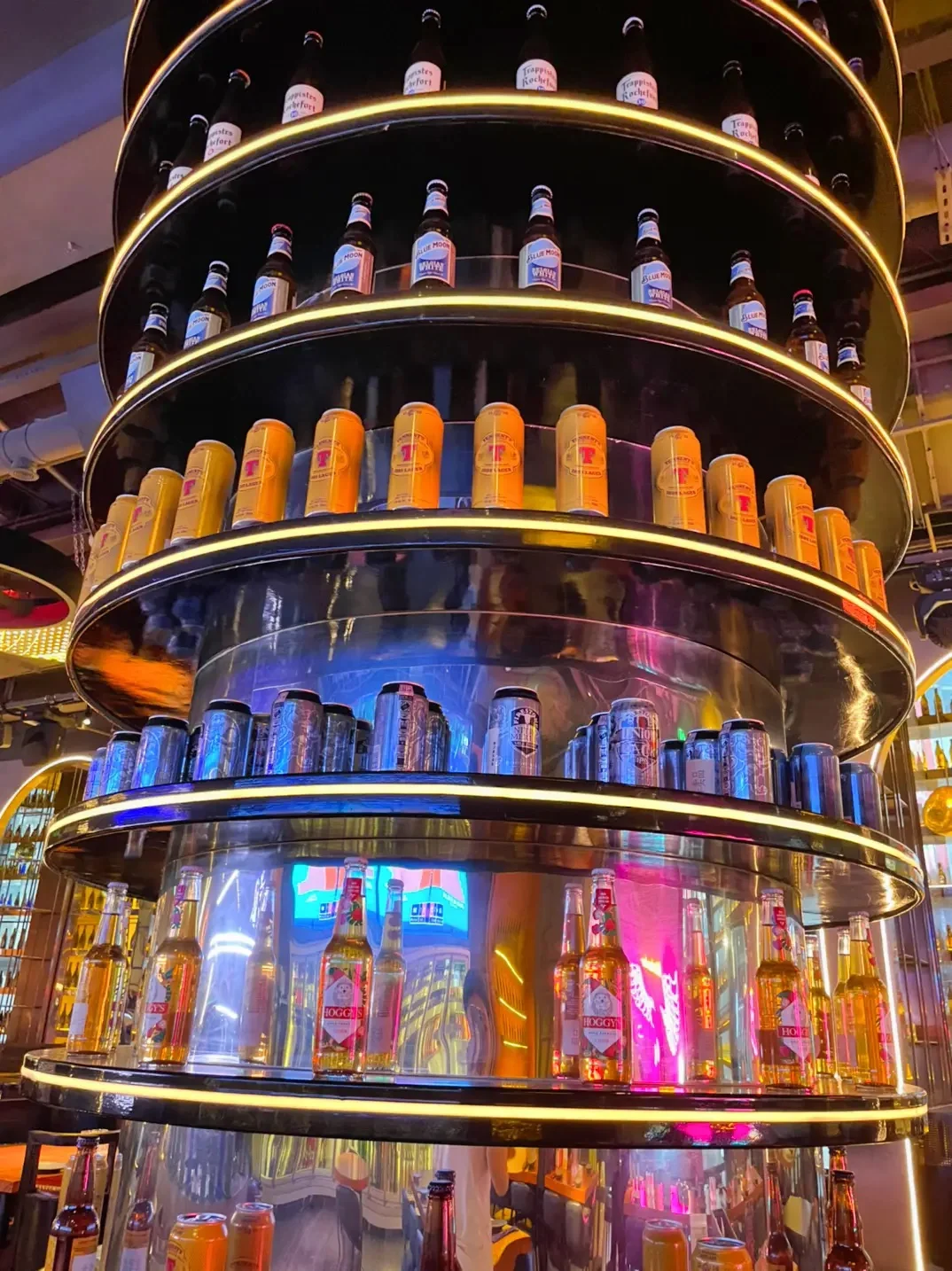 90后裸辞卖酒?拿下即将开业的酒馆客户❗