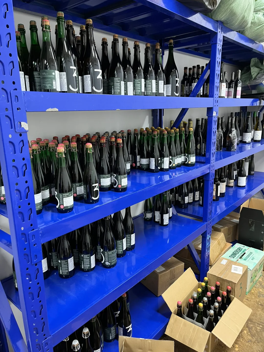 酒水经销入职第一天 呆坐一天…………