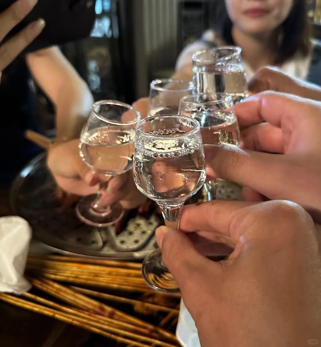 喝酒就喝酱香酒！