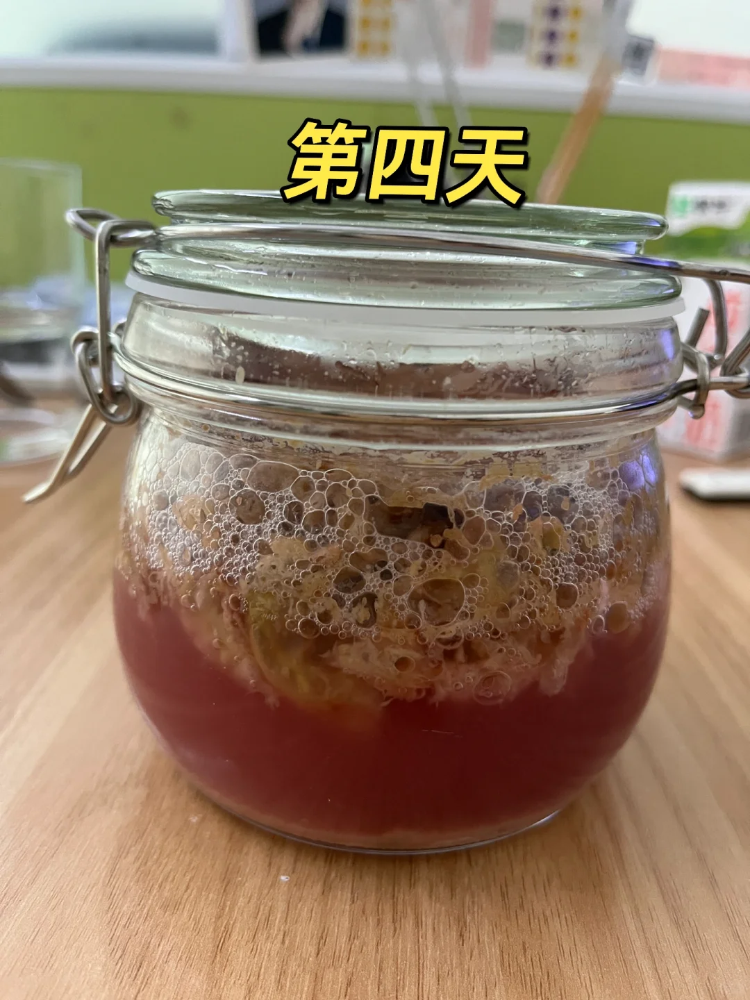 新手自釀葡萄酒發(fā)酵成功陨柴，色澤口感完美?