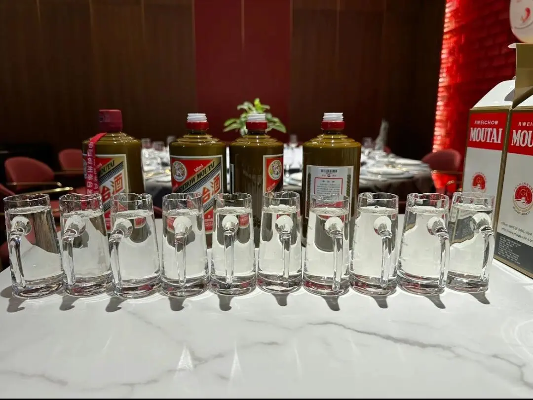 国酒茅台，玉液之冠，酱香突出品质赞誉