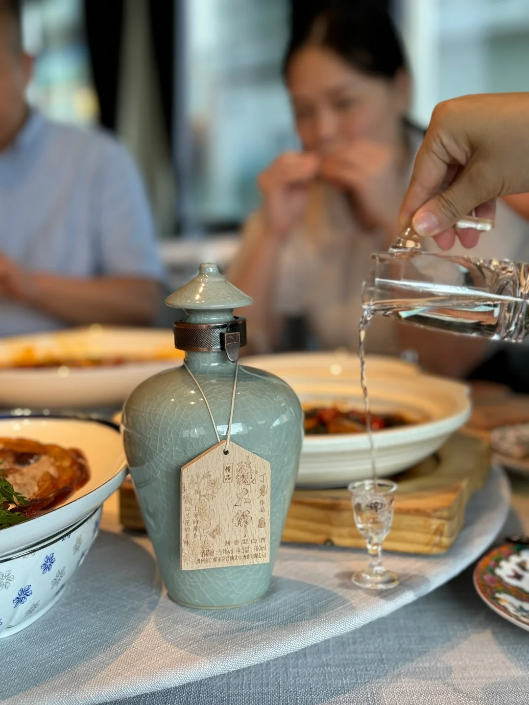 刚毕业就做白酒销售，到底有没有前途啊？