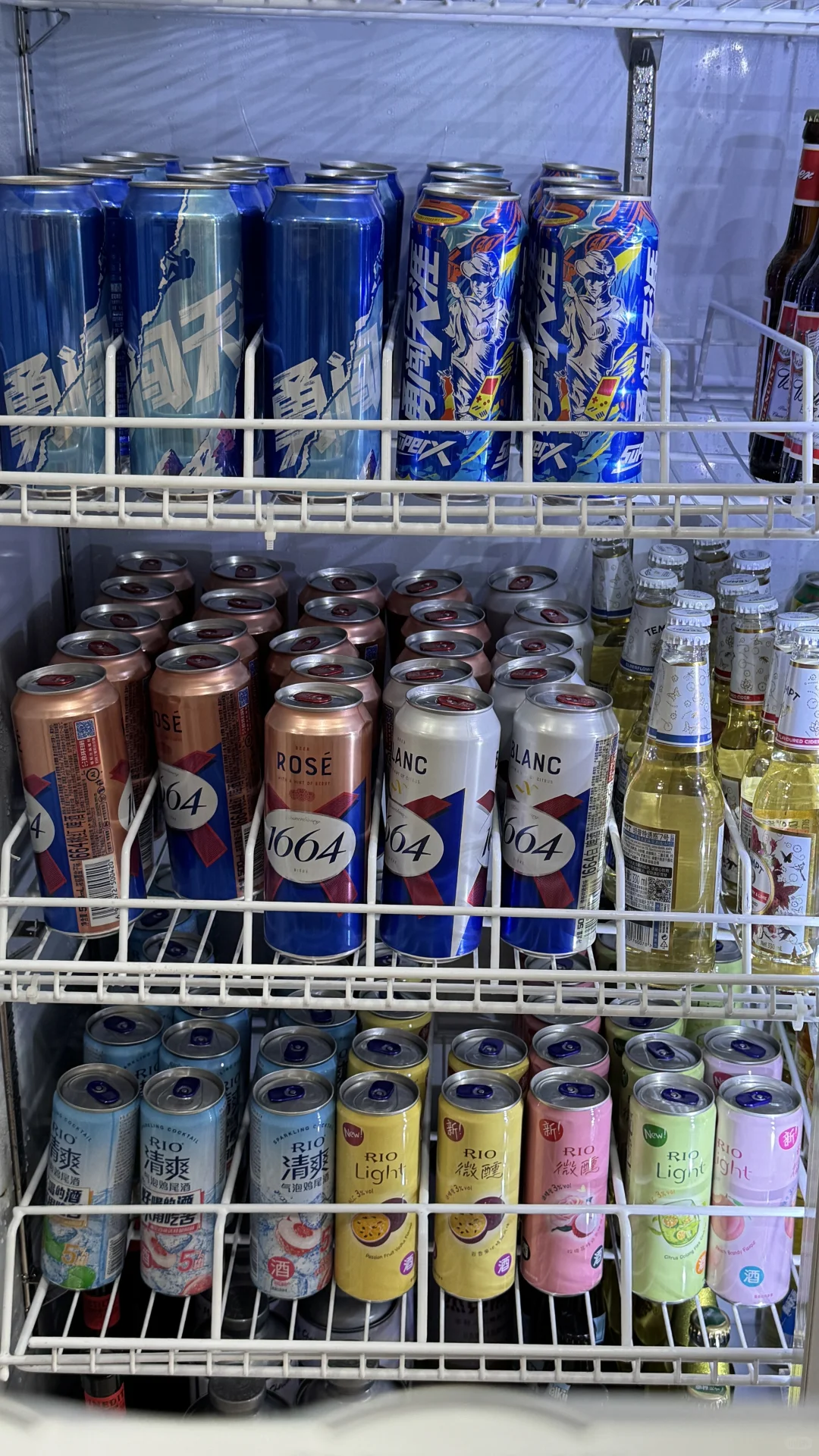 酒水创业宝典：从货架到成功之路的秘籍?