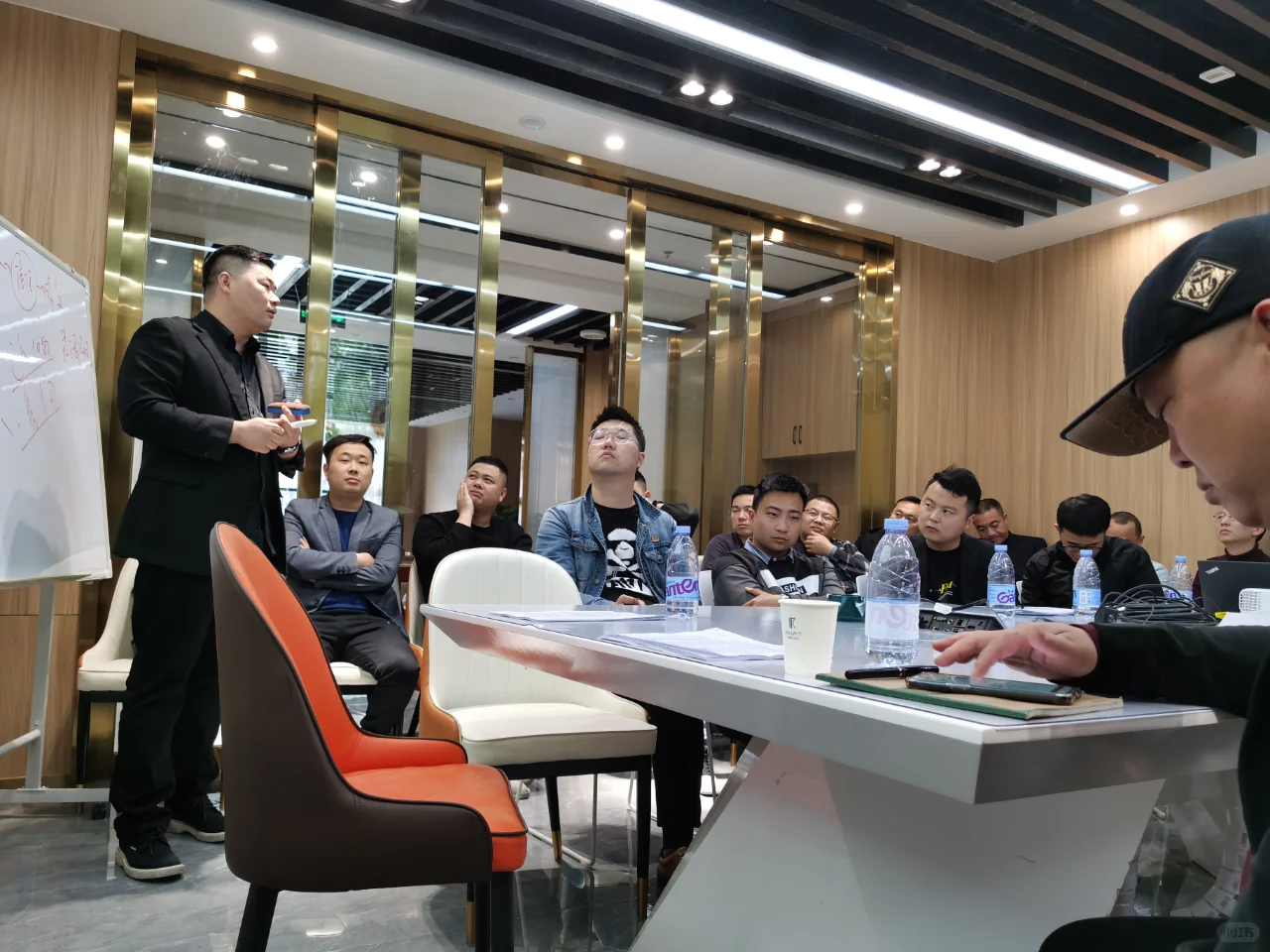 与一人供应链携手共进，红酒市场未来可期