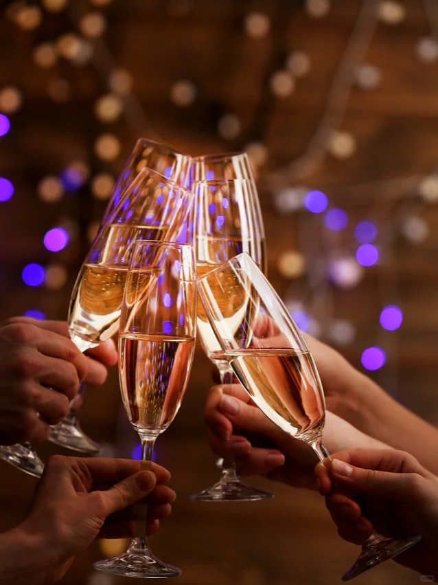 葡萄酒礼仪丨如何把葡萄酒喝得优雅又漂亮？