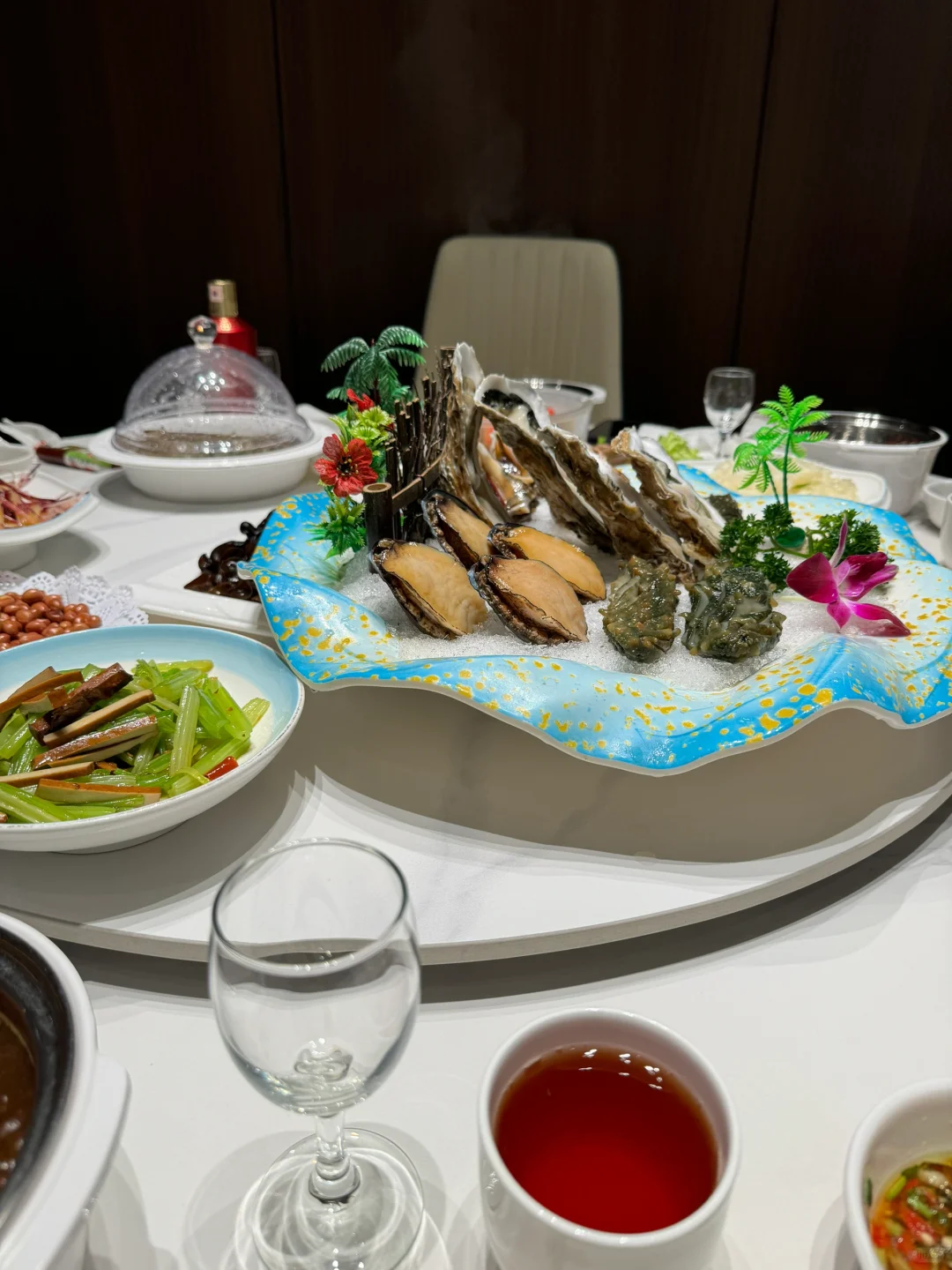 女的半斤53°的算能喝吗