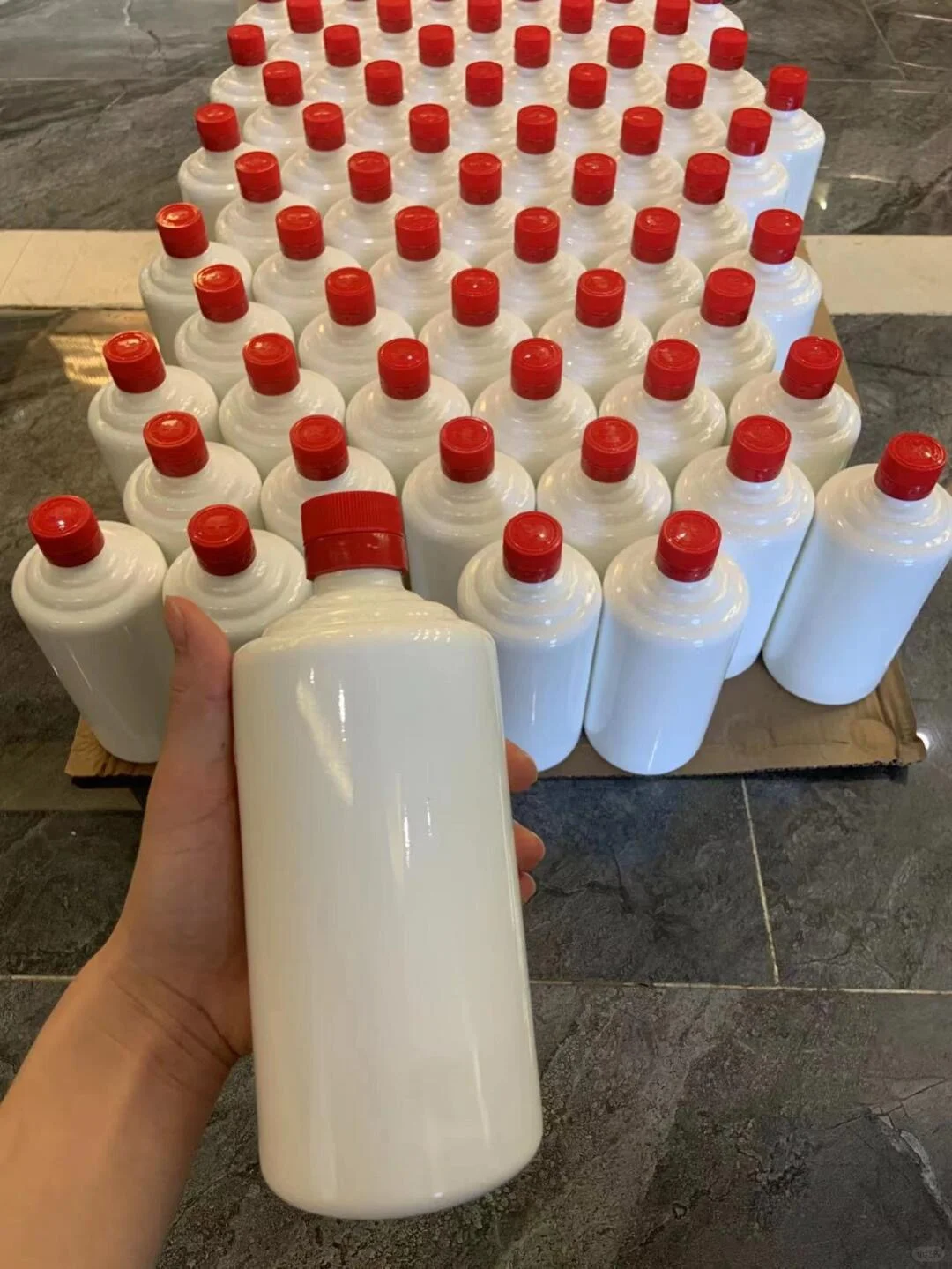 茅台酒那么贵，茅台内部员工偷喝怎么办？
