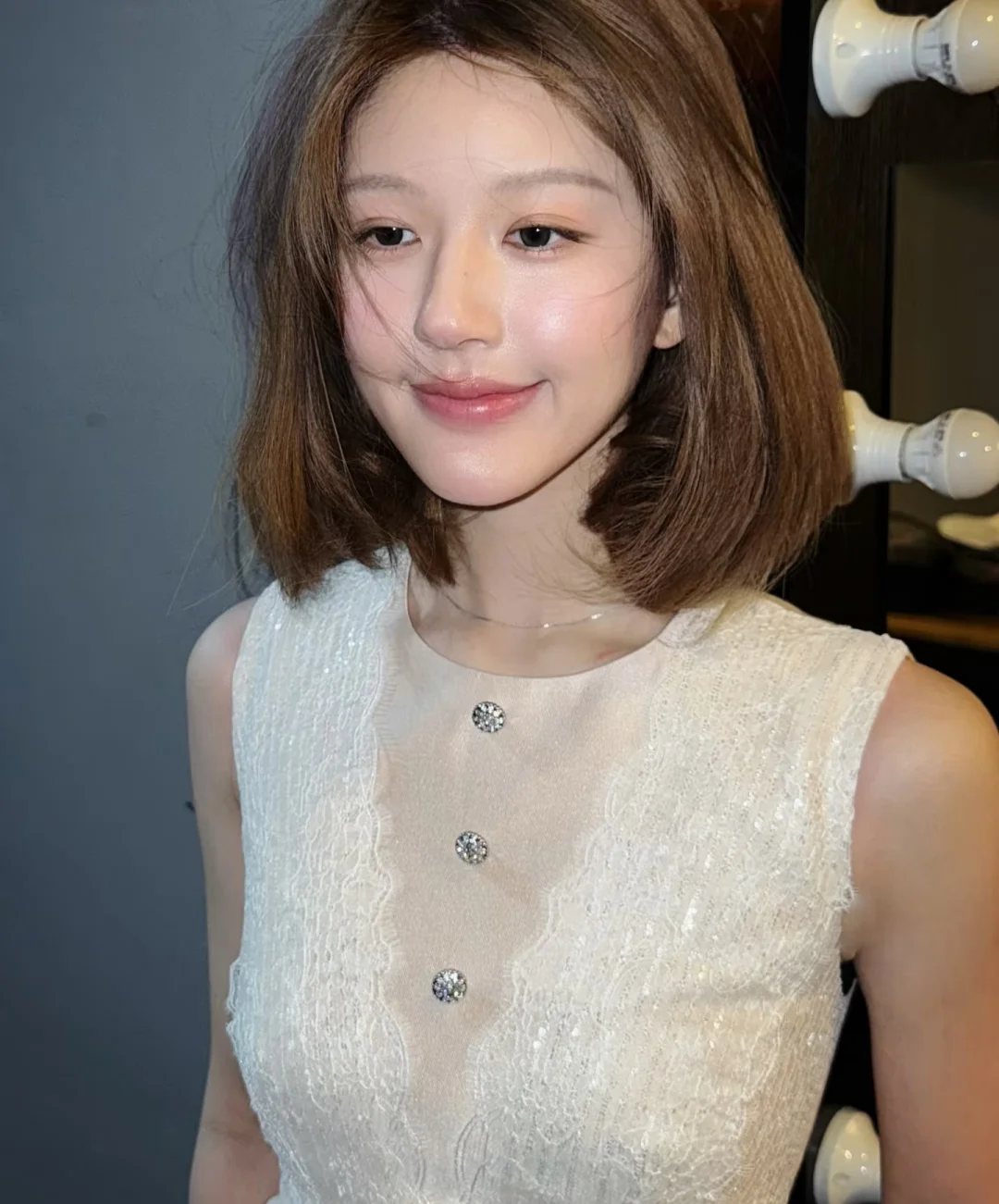 ? 赵露思の颜值暴击！甜妹×性感双杀