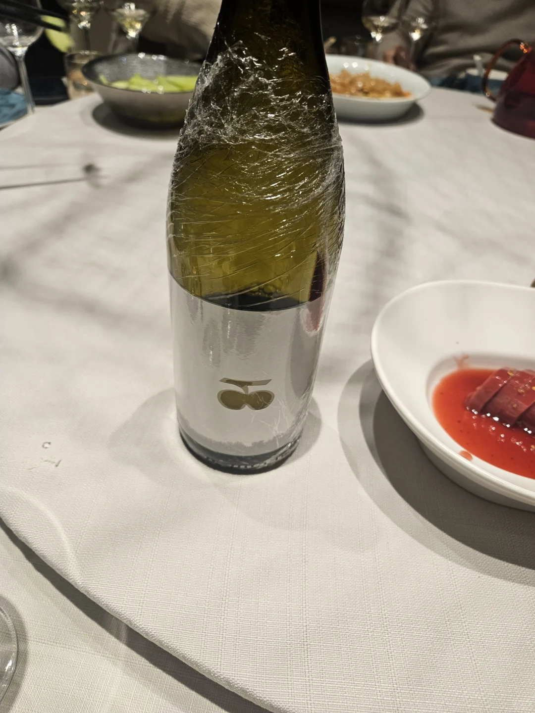 最近喜欢睡前喝点，但感觉葡萄酒水好深