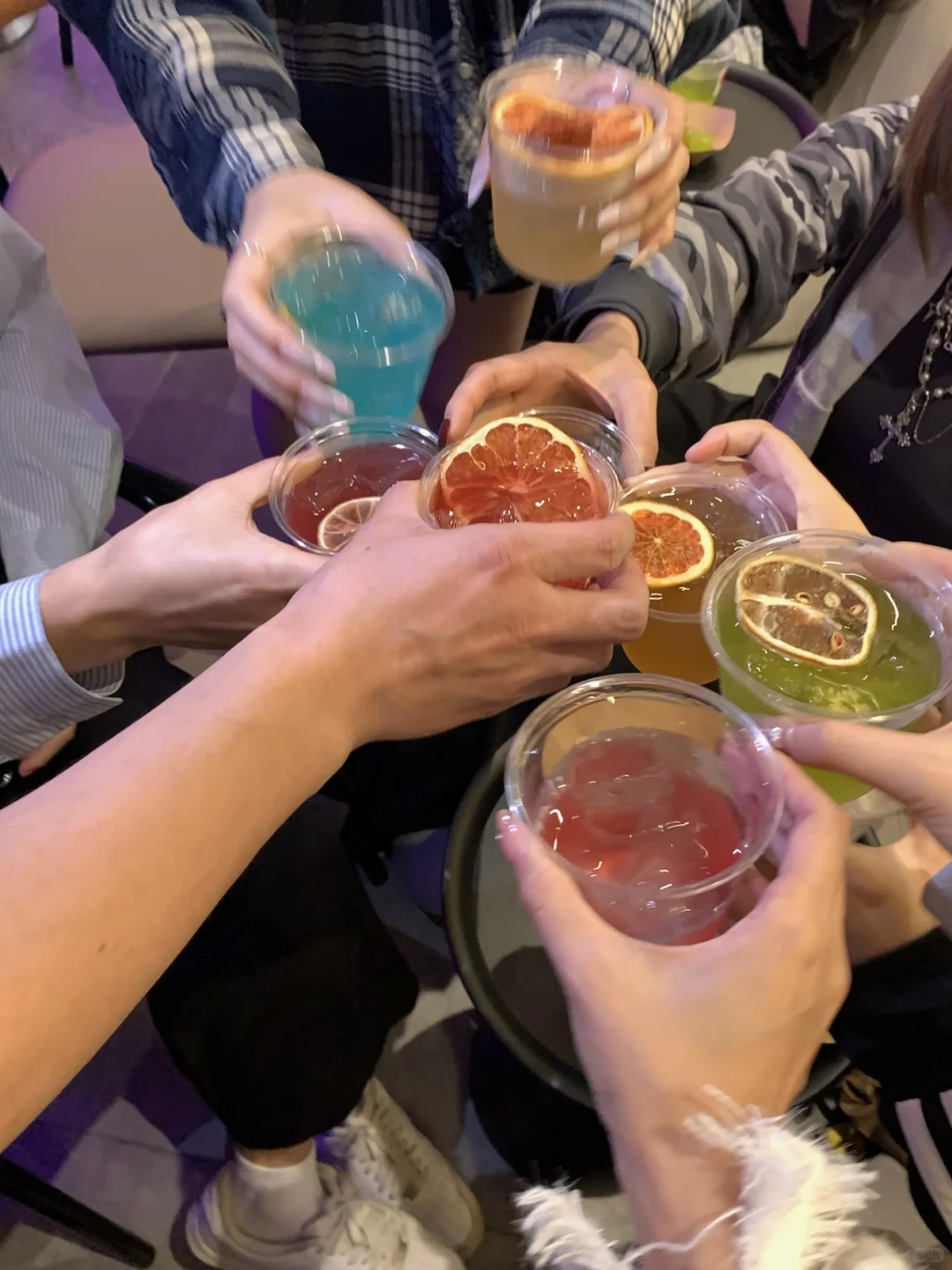 月入10万的酒馆生意，我靠机打鸡尾酒