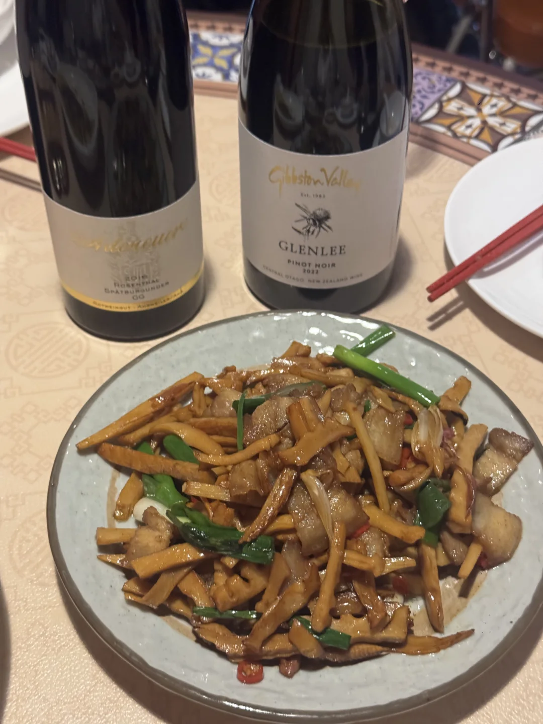 闽约福建小酒馆 葡萄酒老饕开的中餐Bistro
