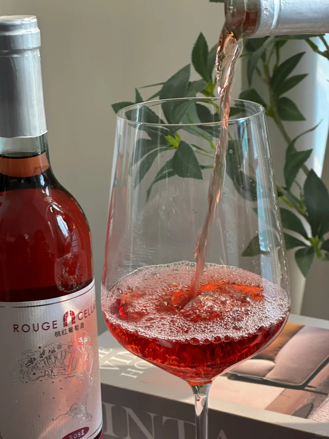 浪漫春日｜Rouge Cellar桃红葡萄酒?
