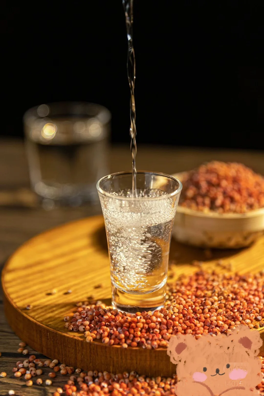 天气热了还有喝白酒的人吗?