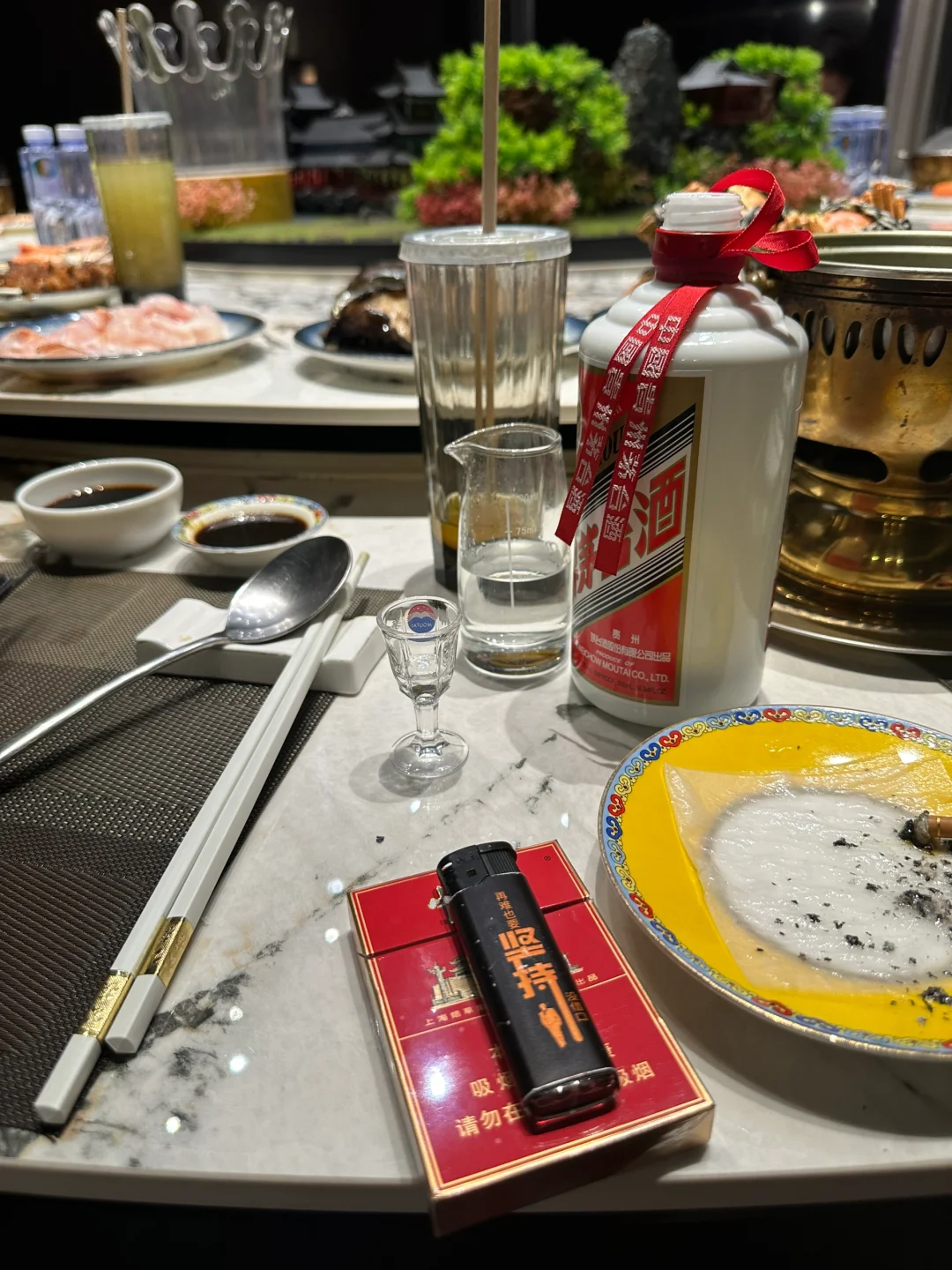白酒踩箱喝