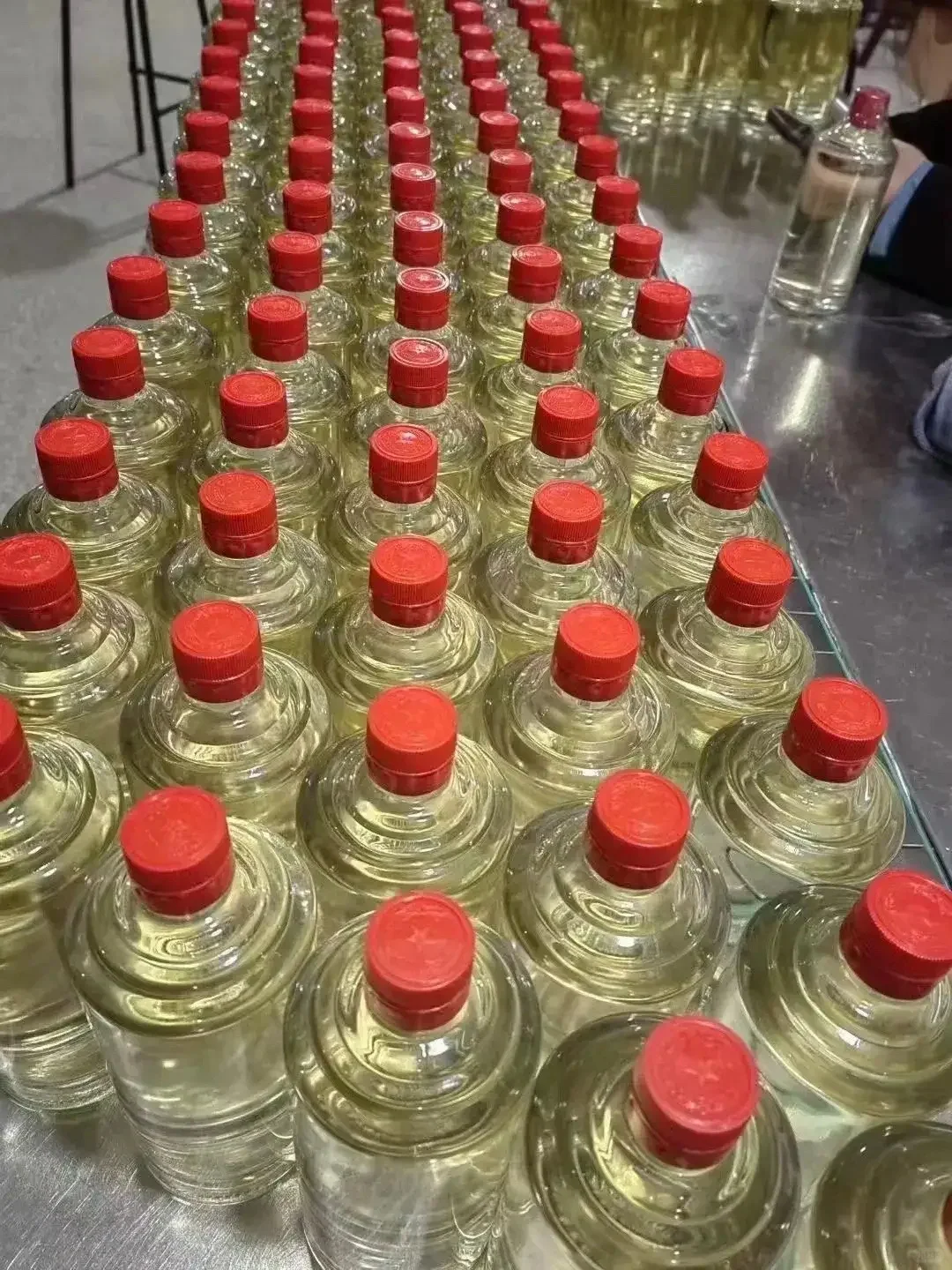 贵州茅台本地人都喝什么酒？