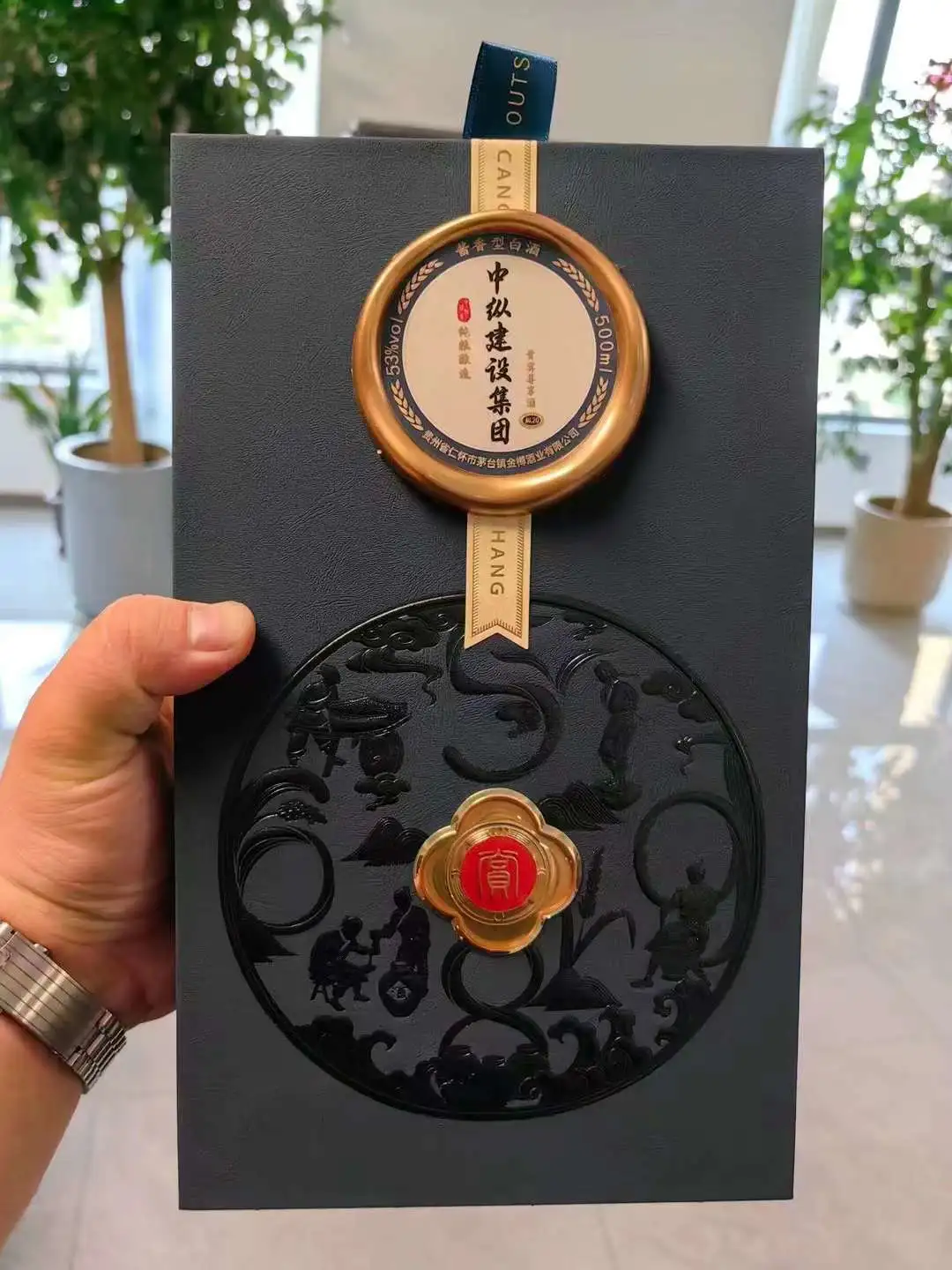 茅台镇定制酒 大家别再多花钱被品牌溢价了