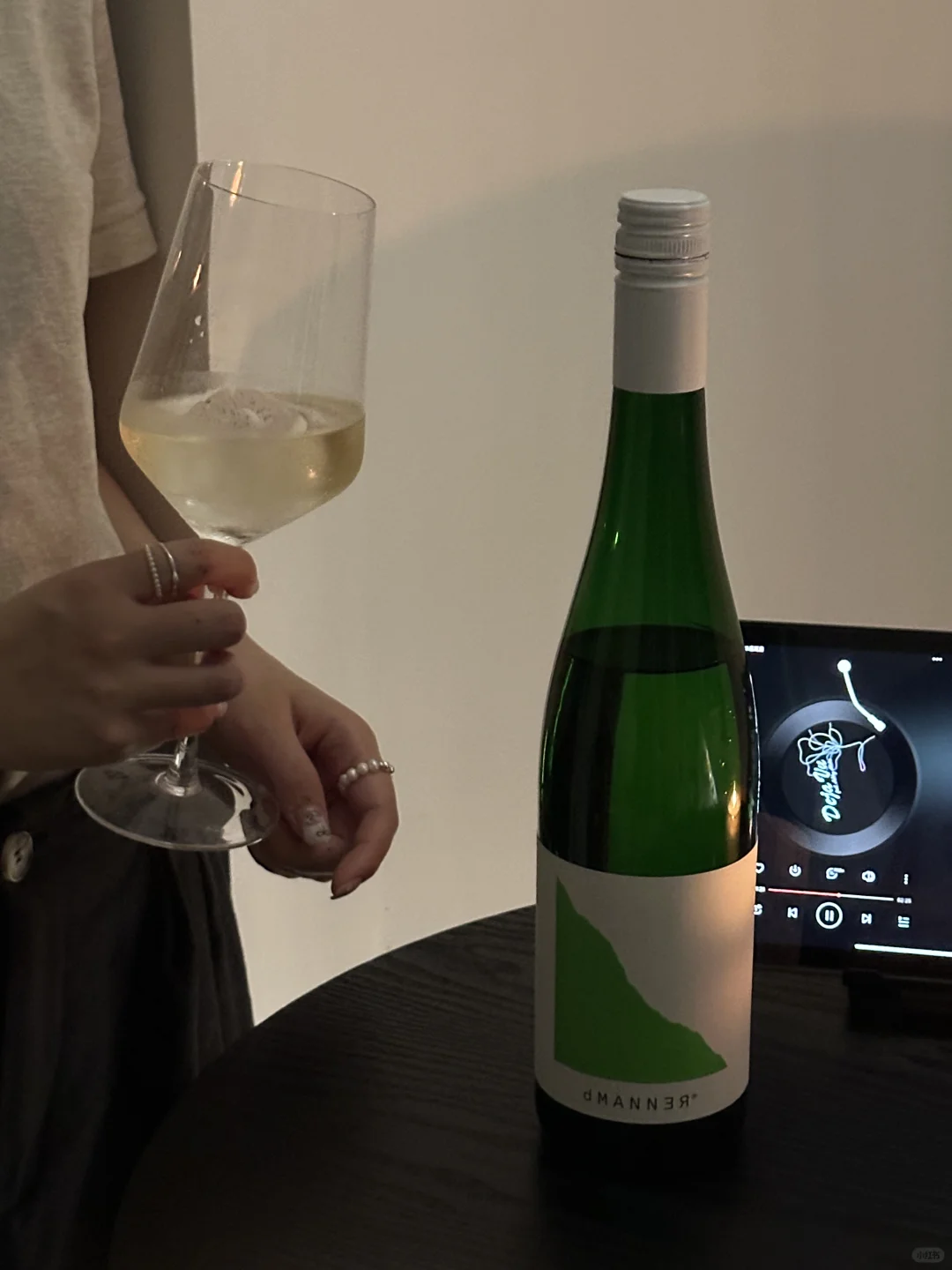 当我们深夜喝酒并通宵畅聊?