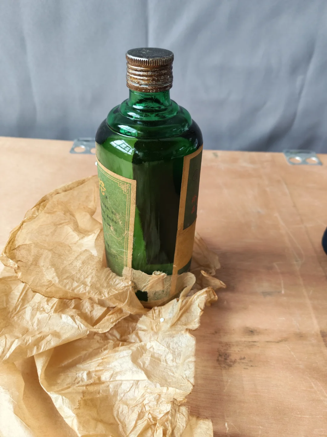 你喝过1989年生产的荷花白酒吗？