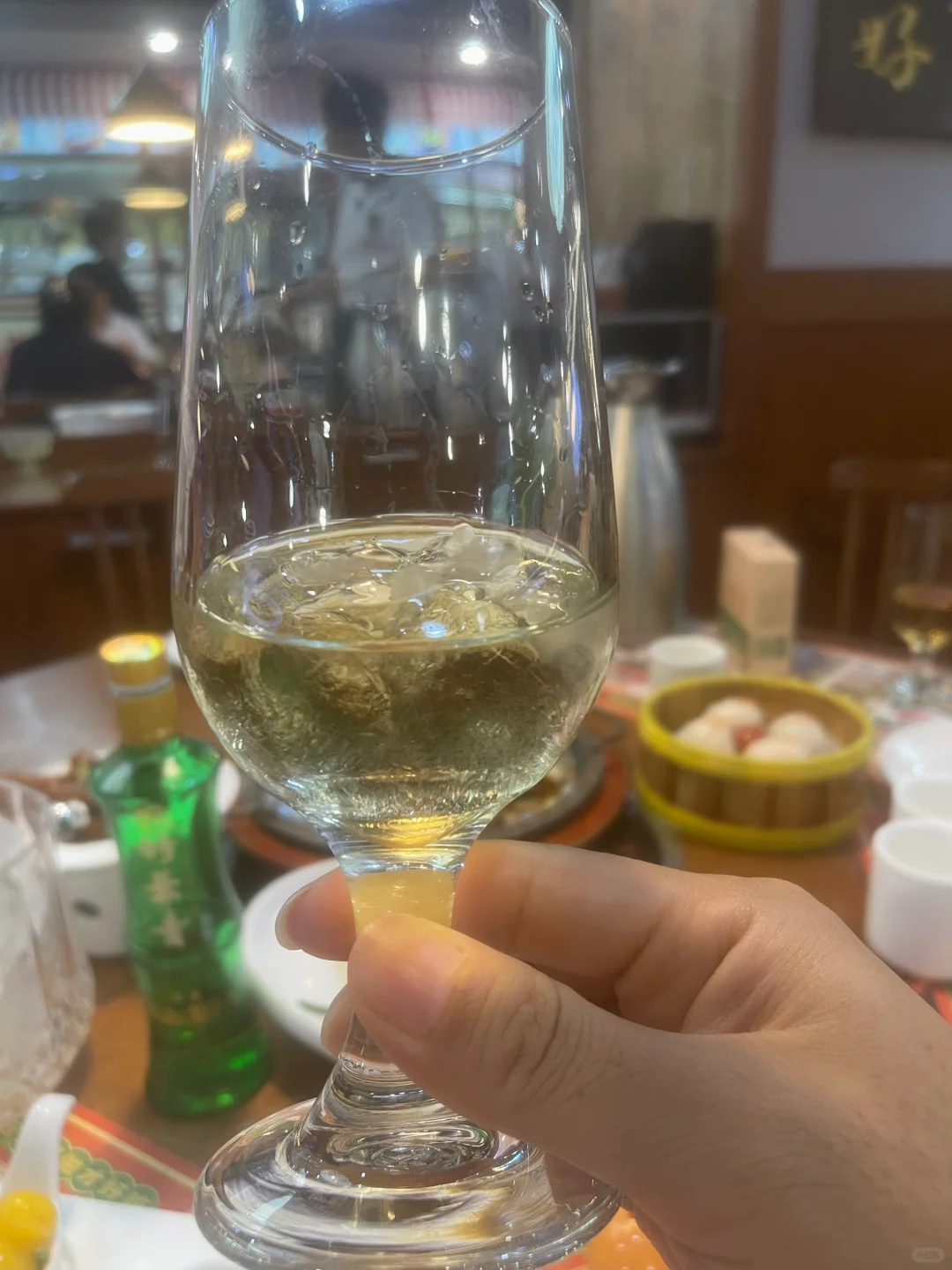 周五晚上，我们都需要微醺一下