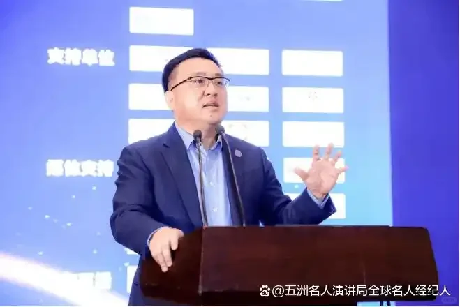红酒行业代言背书，邀请酒协会专家赋能