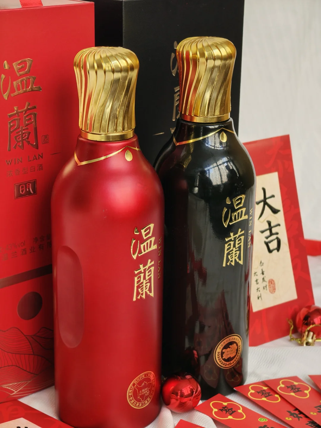 每天认识一款酒：温蘭日月星辰白酒