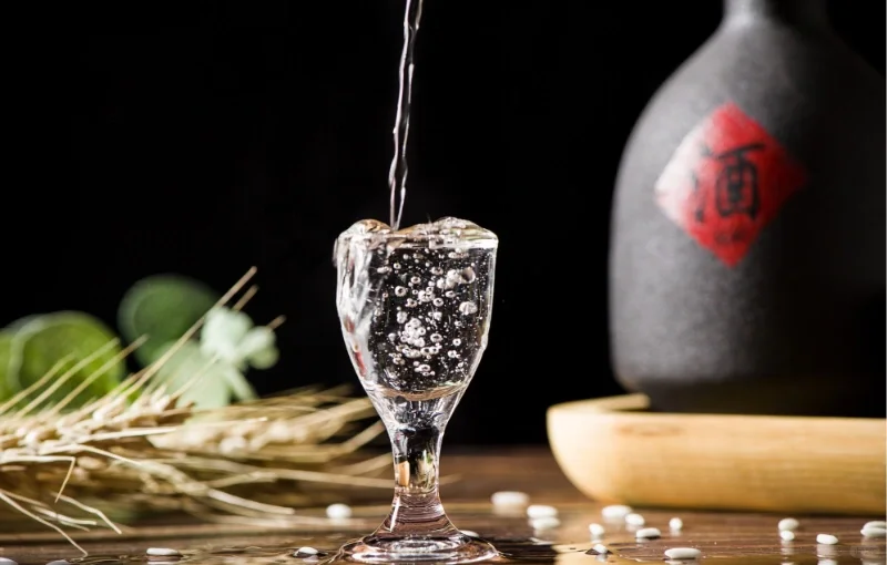 白酒行业SWOT分析