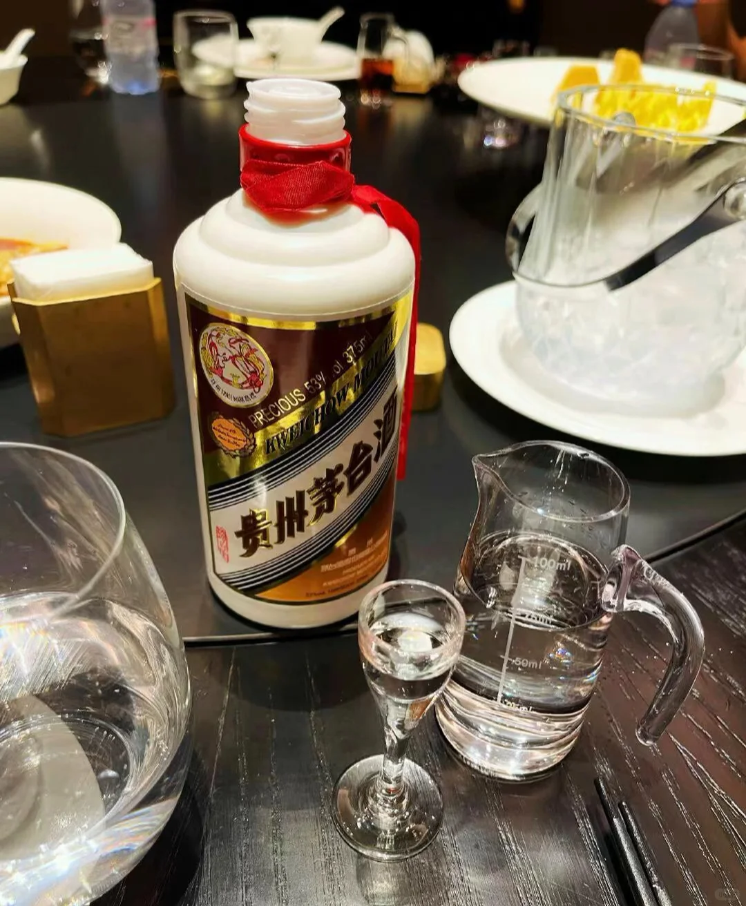 好酒不用宣传，摆了全是老顾客！