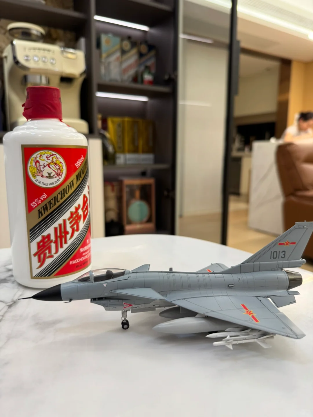 玩模型月入40万..