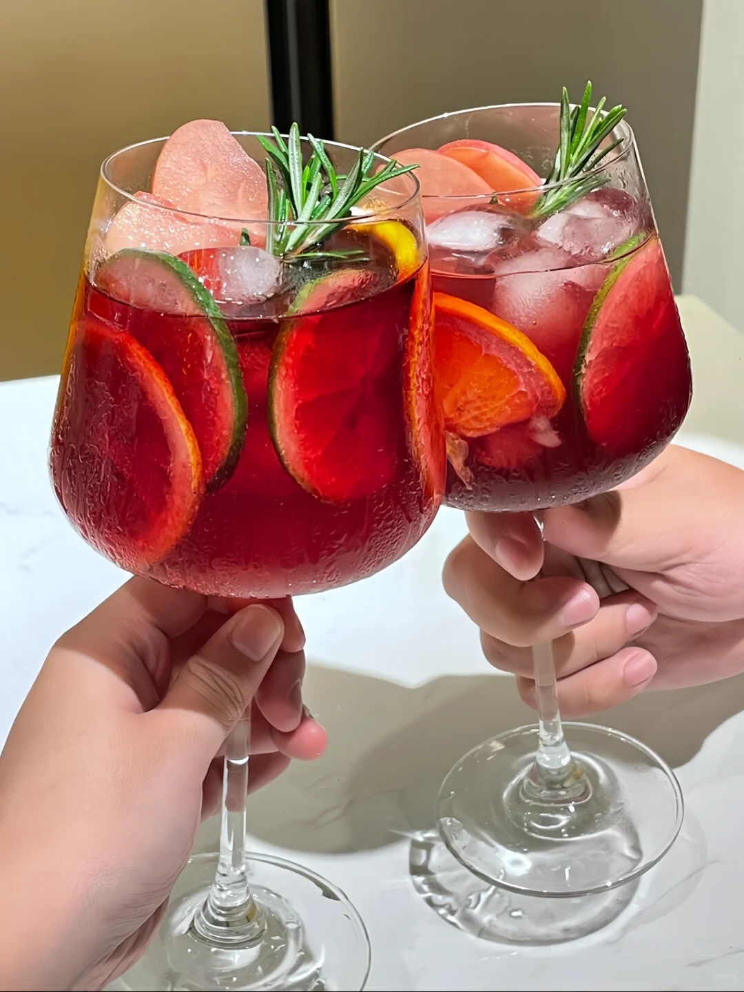夏日炎炎?来自制一杯水果红酒? 超解暑！
