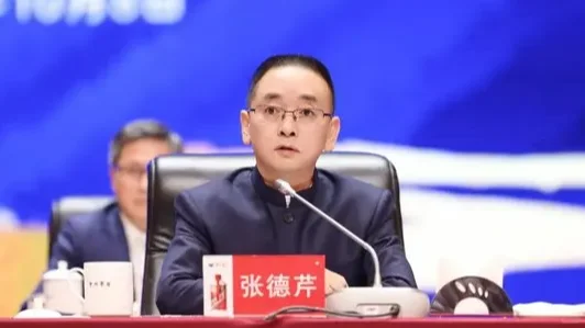 茅台董事长：年轻人不是不愿意喝白酒