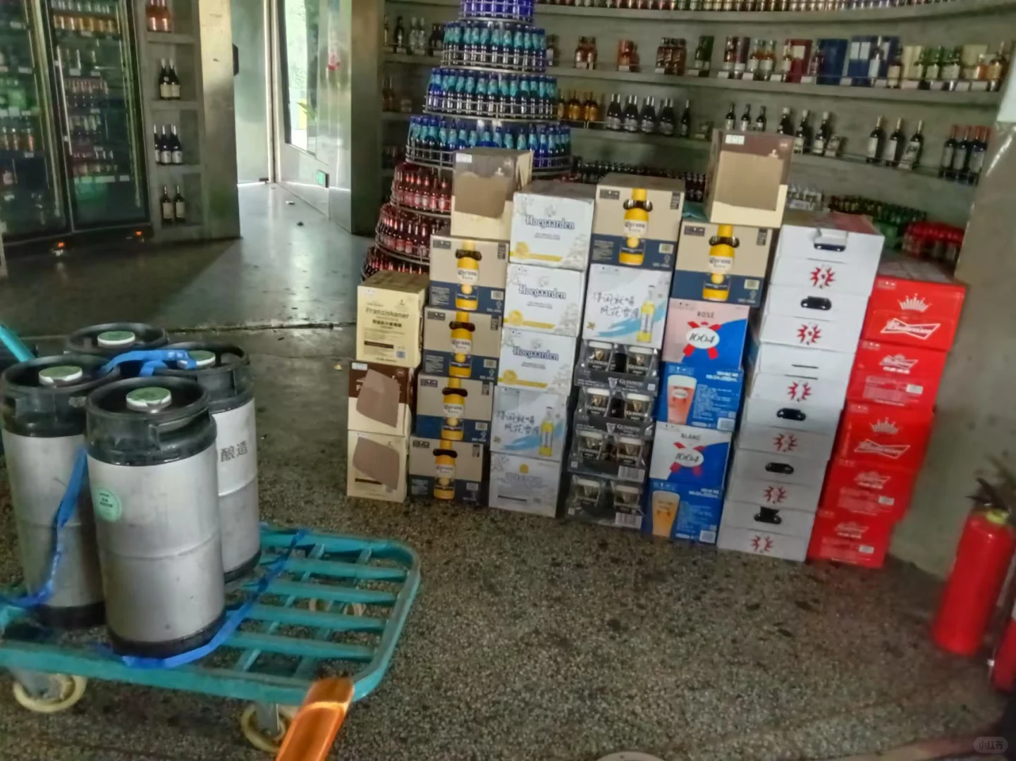 揭秘酒水批发行业内幕，想知道的看过来吧！
