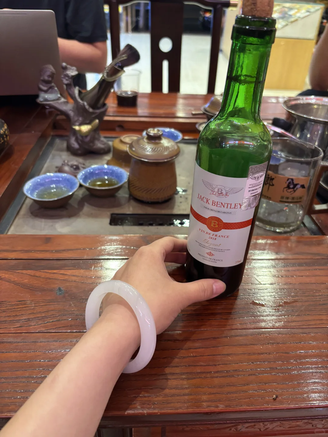 做酒水行业的怎么经营朋友圈