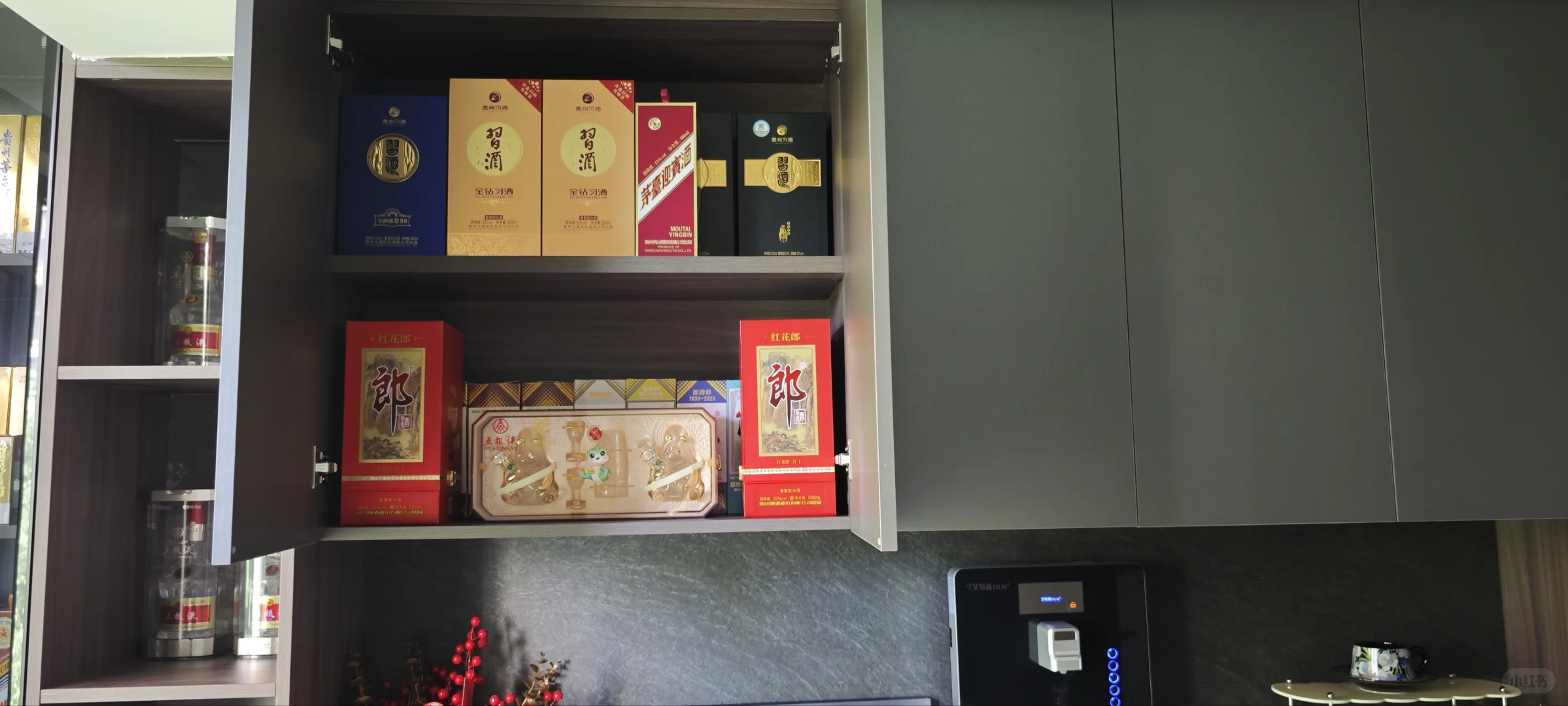 90后的酒柜，看看大家的
