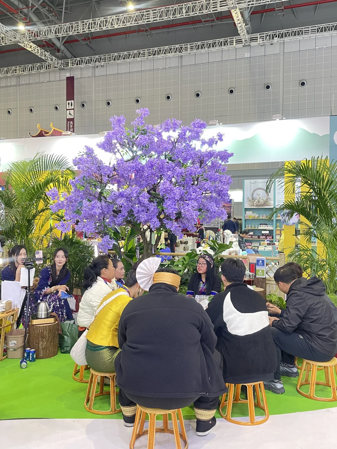 预计明天会有一万人来这里！