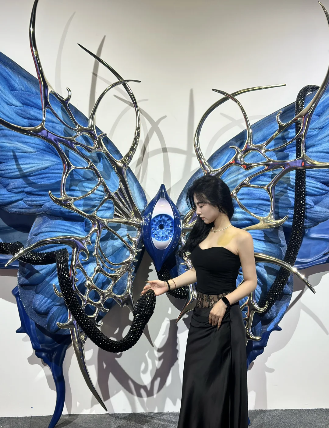 ?上海新展｜“可她眼波轮转”