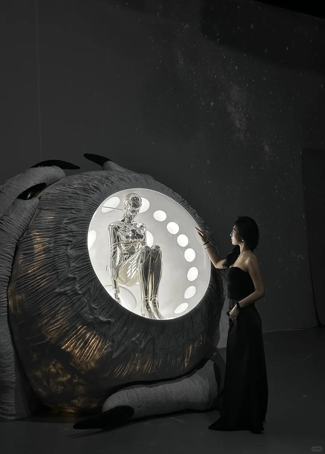 ?上海新展｜“可她眼波轮转”