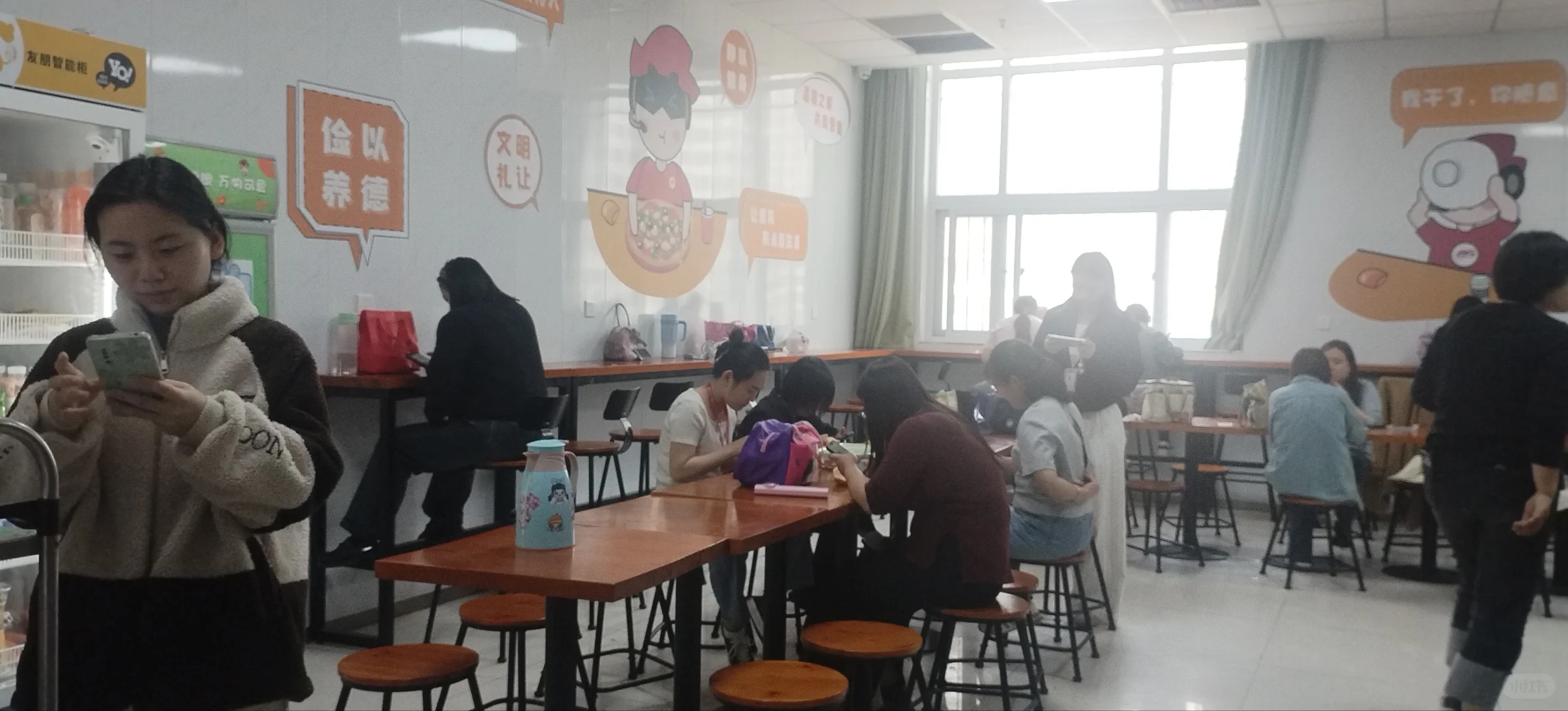 邯郸招聘客服,五险,双休