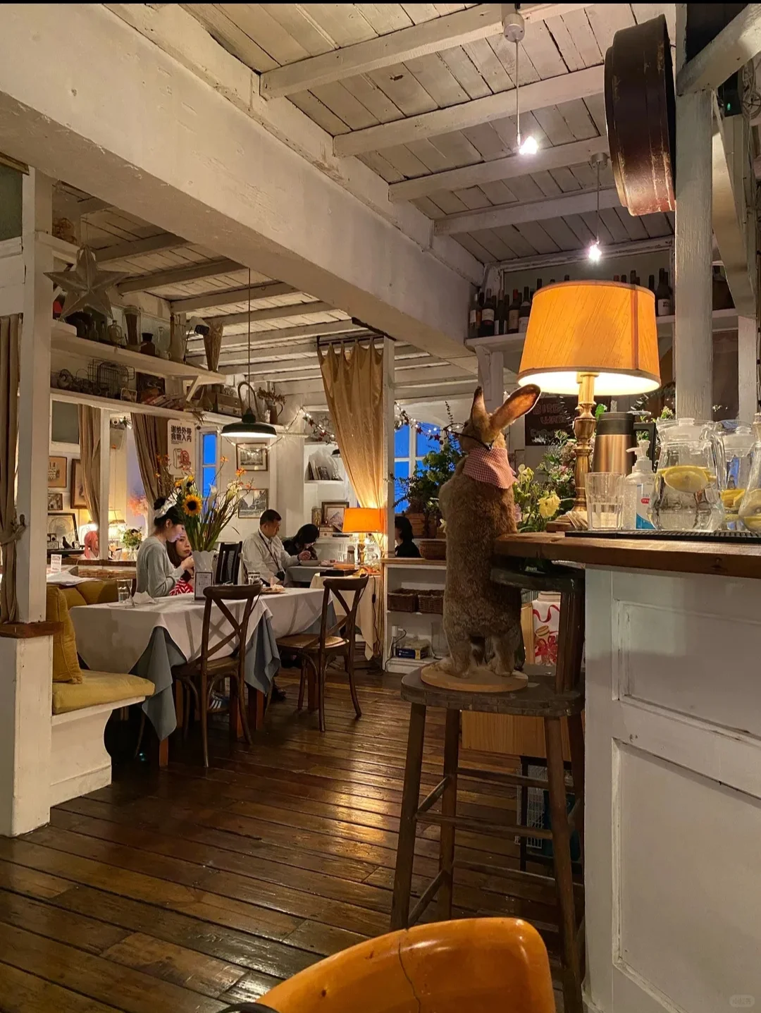 店员9000包吃住,工作六小时,接受小白