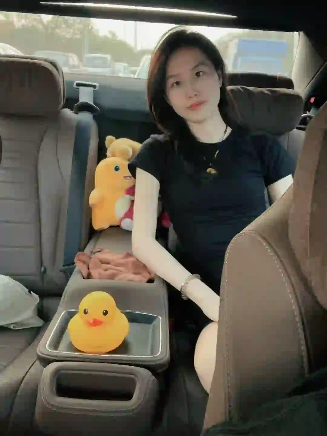 现在boss上面的总助行政都是选花瓶吗？？？