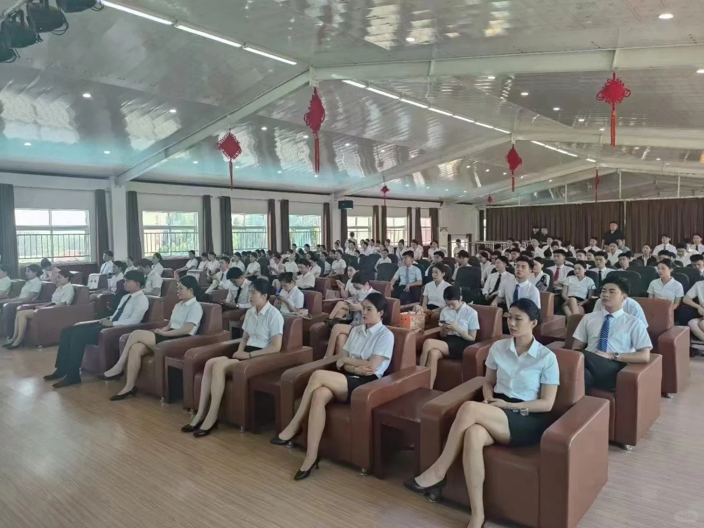 高铁就业骗局