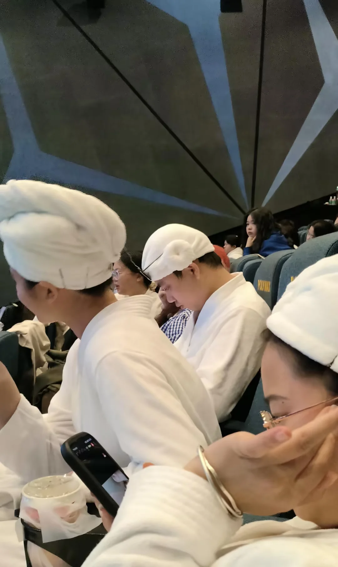 招的小姐姐啊