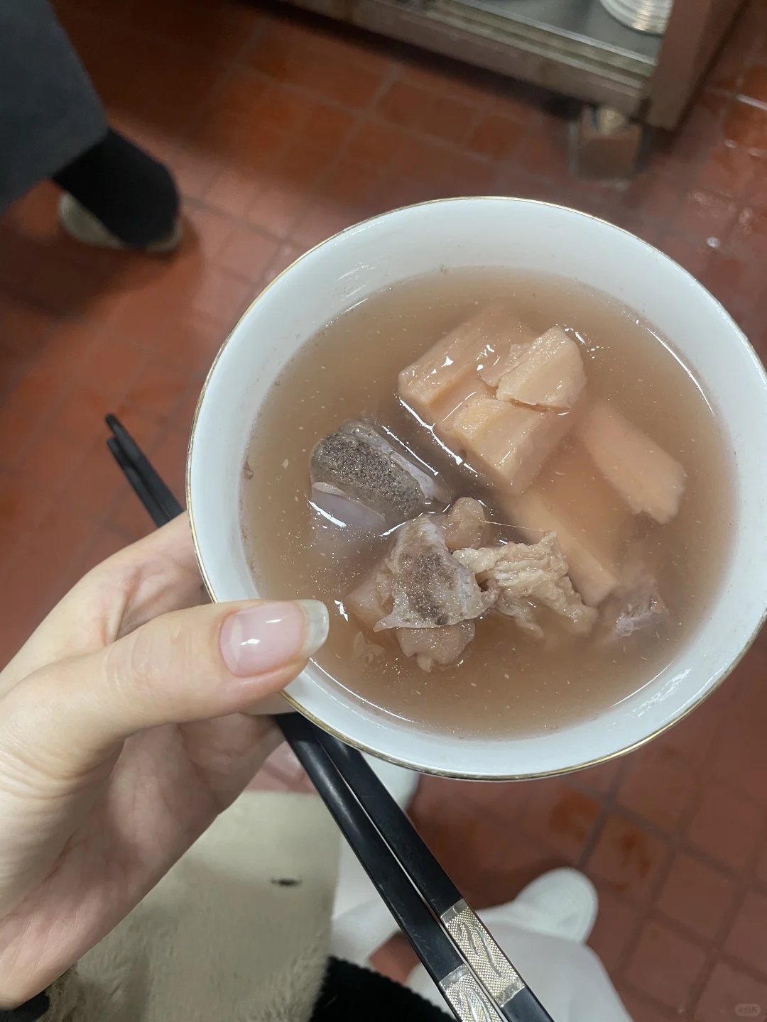 有姐妹着急找 缺一个前台招待双休（已招到）