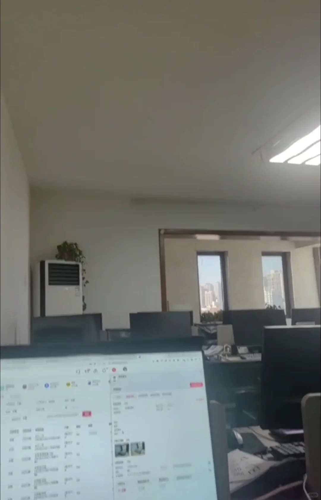 没人愿意干这随时摸鱼的好工作吗
