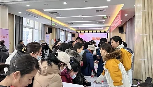 上班育儿两不误，石景山“妈妈岗”来了 下