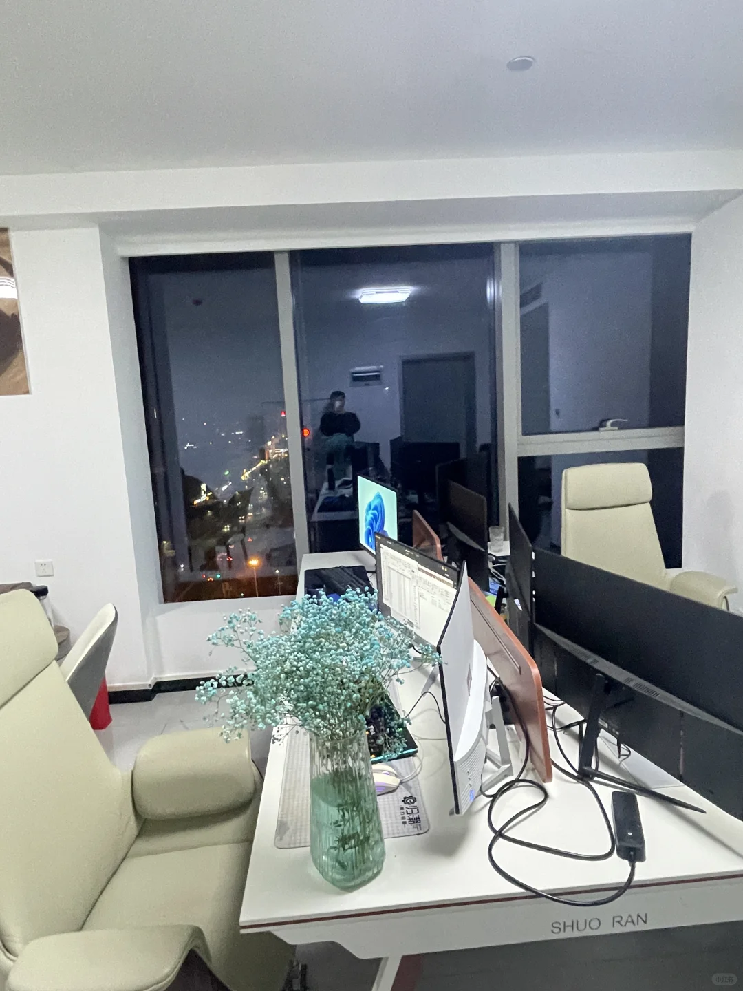 00后在日照开公司，安逸的生活却选择了创业