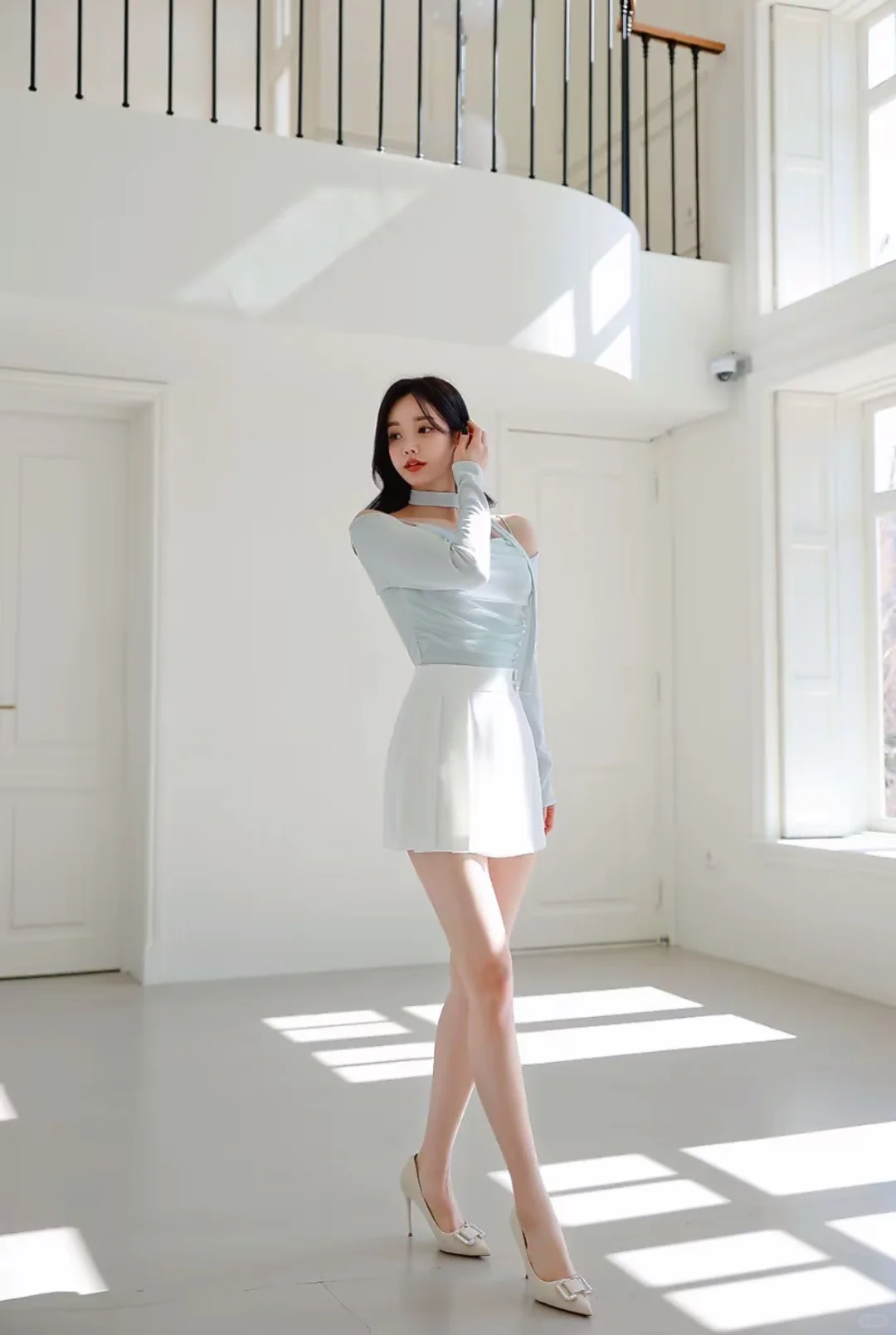 冷白色真的超有氛围感～美女?